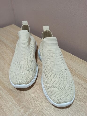 kozne adidas patike zenske: 40, color - Beige