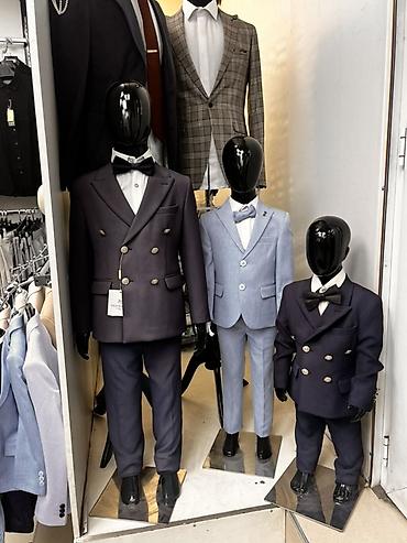 Костюмы: Связи с закрытием магазина продаются мужские манекены все манекены — 1