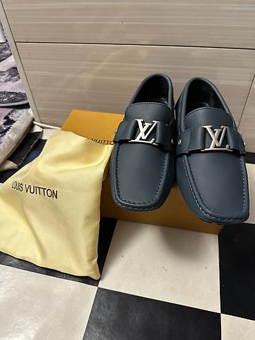 кожаный обувь: Мужские лоферы Louis Vuitton Drivers - Модель: кожаные — 1