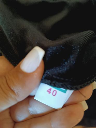 toy ucun donlar: TOY DONU
1 DƏFƏ GEYİNİLİB 
40 RAZMER
20 MANAT — 3