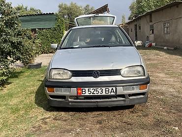 gak aion v: Volkswagen Golf: 1993 г., 1.4 л, Механика, Бензин, Хэтчбэк — 3