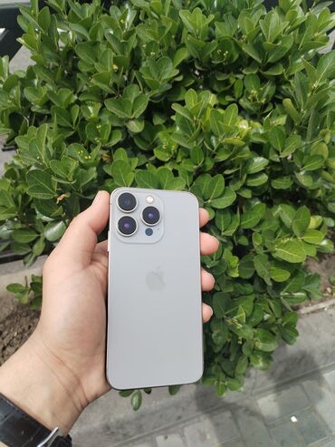 Apple iPhone: IPhone X, 64 GB, White Titanium