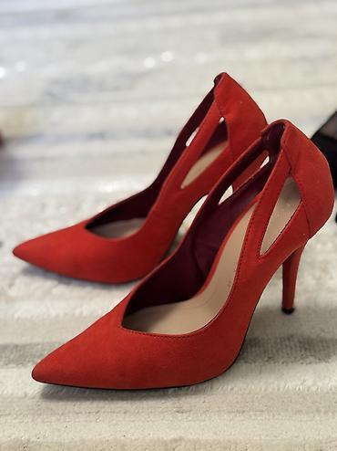 Туфли: Девочки, продаю туфли Эти туфли заслуживают выходить в свет Все в at lalafo.kg — 12 Туфли: Девочки, продаю туфли Эти туфли заслуживают выходить в свет Все в — 12