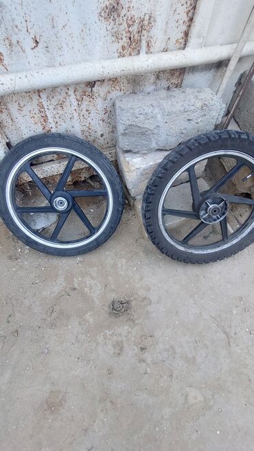 диски ланос бу: Moped/skuter təkər dəsti

- 2 ədəd disklə birlikdə təkər