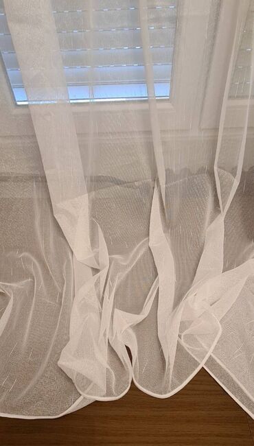 Posteljina: Restlovi zavesa, novi kupljeni u Švajcarskoj — 8