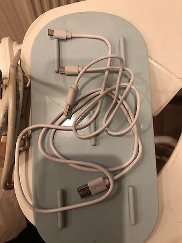 bluetooth qulaqliq: CASIM şarj cihazı və kabel dəsti - Model: K-B6 - Giriş: AC 100–240V — 2