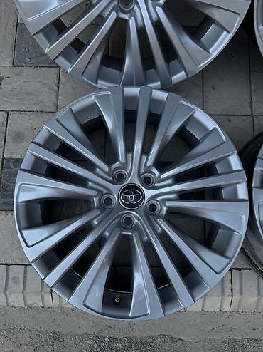 wheel: Литые Диски R 19 Toyota, Комплект, отверстий - 5, Б/у — 6