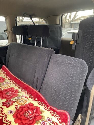 Toyota: Toyota : 2002 г., 2 л, Типтроник, Бензин, Минивэн — 9