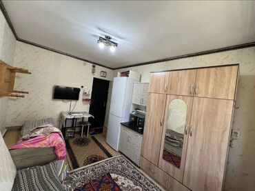 малосемейка ош хбк: 1 комната, 18 м², Малосемейка, 2 этаж, Евроремонт