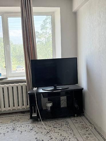 телевизоры ремонт: Тумба и подставка для телевизора, Б/у, Напольная, цвет - Черный — 2