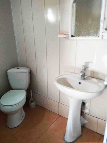 Uzunmüddətli kirayə evlər: 120 kv. m, 3 otaqlı, Kanalizasiya, Kombi, İnternet -da lalafo.az — 15 Uzunmüddətli kirayə evlər: 120 kv. m, 3 otaqlı, Kanalizasiya, Kombi, İnternet — 15