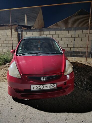 под выкуп авто фит: Honda Fit: 2001 г., 1.3 л, Вариатор, Бензин, Универсал