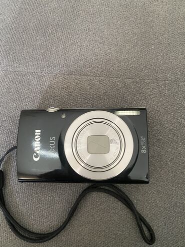 10 oglasa | lalafo.rs: Canaon ixus camera.U dobrom ie stanju.Ima dve baterije,karticu i