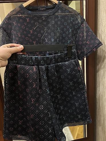 sortlar: Louis Vuitton iki hissəli dəst – tül/tor teksturalı şortik və qısaqol — 1