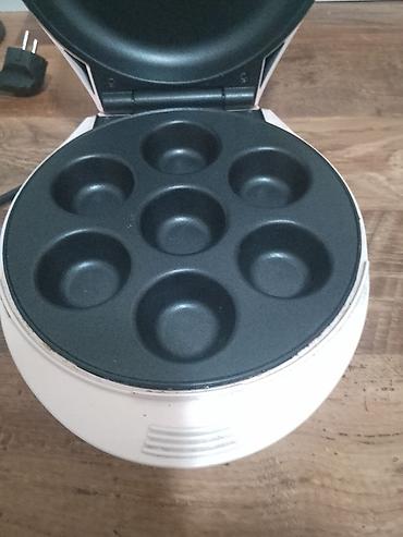 Ostali kuhinjski aparati: SilverCrest aparat za pečenje mini mafina/donata je potpuno ispravan,u — 7