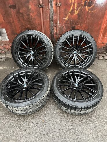 Колеса в сборе: Колеса в сборе 275 / 45 / R 21, Зима, Б/у, Комплект, Легковые, Литые, отверстий - 5