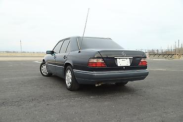 Mercedes-Benz: Mercedes-Benz W124: 1993 г., 3.2 л, Автомат, Бензин — 4