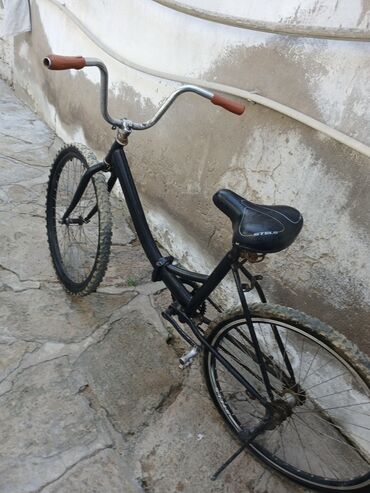 qadın üçün idman üslublu kupalniklər: İşlənmiş Şəhər velosipedi Stels, 26", sürətlərin sayı: 1, Ödənişli çatdırılma