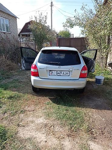 дачный: Mazda Familia: 2002 г., 1.3 л, Механика, Бензин, Хэтчбэк — 3