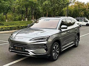 BYD: BYD Song L: 2025 г., Автомат, Гибрид, Внедорожник — 1