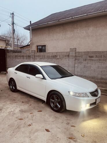 меняю недвижимость: Honda Accord: 2003 г., 2 л, Автомат, Газ, Седан