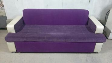 мебель со склада: Диван-кровать, цвет - Фиолетовый, Б/у