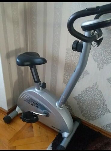 Qaçış trenajorları: Arıqlamaq üçün velotenajor.
Tam saz vəziyyətdə