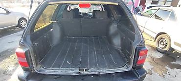 Volkswagen: Volkswagen Passat Variant: 1994 г., 2 л, Механика, Бензин, Универсал — 10