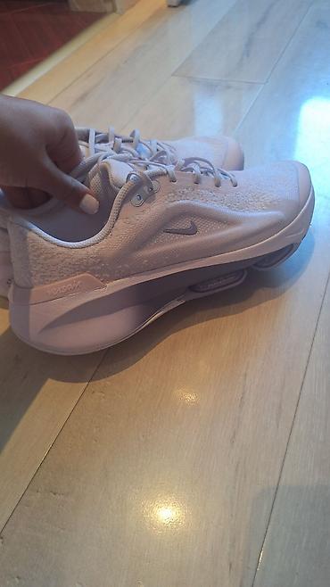 ysl roze: Nike versais – ženske patike za trčanje - Model: Nike versaid (šifra — 1