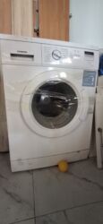 механик стиральных машин: Стиральная машина Bosch, Б/у, Автомат
