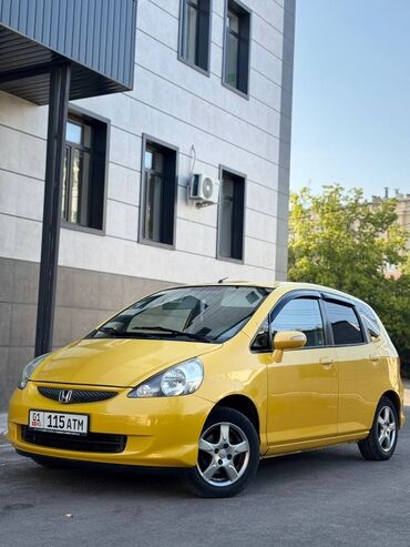 тойота chr цена бишкек: Honda Fit: 2005 г., 1.3 л, Автомат, Бензин, Хетчбек