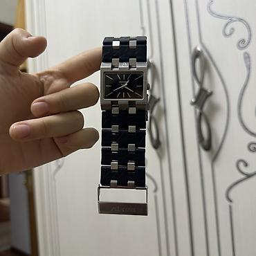 casio a168: Часы Nixon с прямоугольным корпусом - Бренд: Nixon (логотип на — 1
