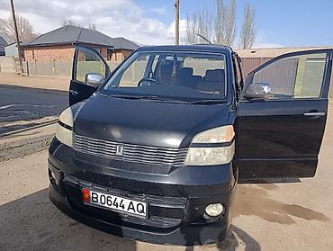 5: Toyota Voxy: 2004 г., 2 л, Автомат, Бензин, Минивэн — 4