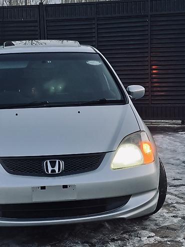 Honda: Honda Civic: 2003 г., 1.7 л, Механика, Бензин, Хэтчбэк at lalafo.kg — 4 Honda: Honda Civic: 2003 г., 1.7 л, Механика, Бензин, Хэтчбэк — 4