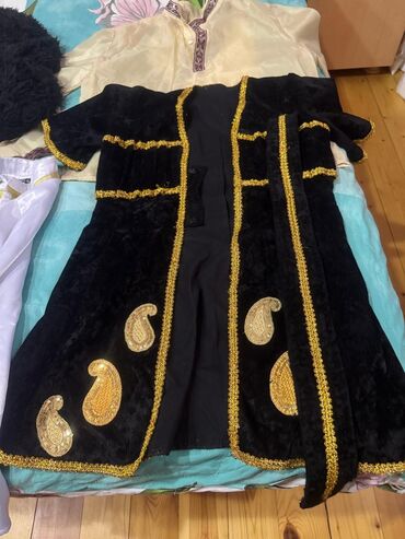 Milli geyimlər: Məhsul: Uşaq üçün milli geyim dəsti Təsvir: - Parlaq atlas — 15