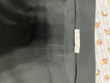 черная юбка карандаш: Юбка, Модель юбки: Карандаш, С вырезом
