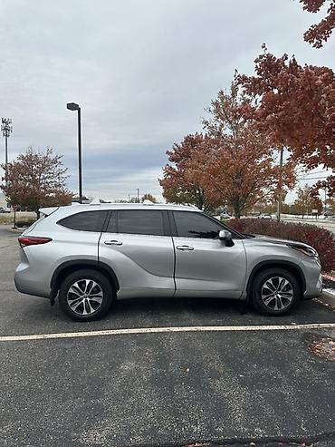 Toyota: Toyota Highlander: 2022 г., Гибрид, Кроссовер — 3