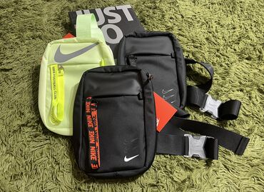 поясные сумки женские: Cумкa чeрeз плeчo Nike Sportswеаr Еssentials Hiр Рack В 3х расцветках