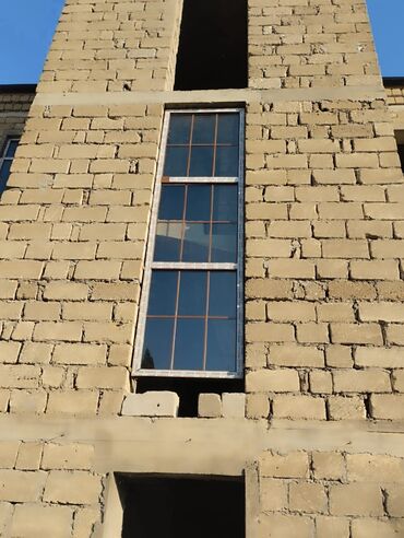 Plastik pəncərələr: Plasti̇k qapi pəncərə si̇fari̇şi̇ tund kari̇çni̇vi̇. Kariçnivi ağ — 21