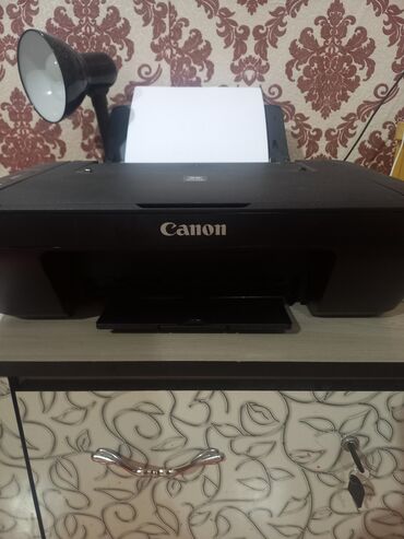 принтеры 3 в 1: Canon 3 в 1 мфу почти новый