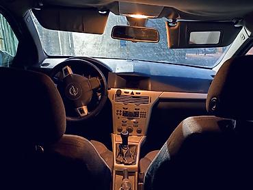 mercedes 160 a: Opel Astra: 1.3 l | 2008 il 31933 km Sedan — 5