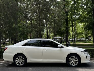 тайота камри 2014: Toyota Camry: 2015 г., 2.5 л, Автомат, Бензин, Седан