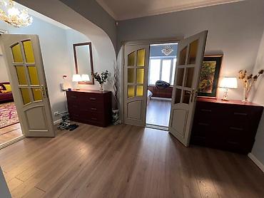 Продажа комнат: 107 м², С мебелью — 14