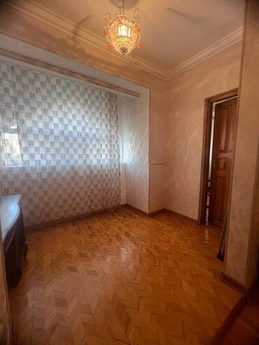 Köhnə tikili: Bakı, 4 otaqlı, Köhnə tikili, m. Həzi Aslanov, 100 kv. m — 6