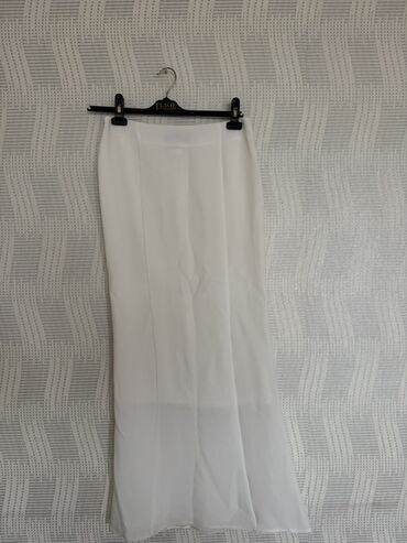 Digər qadın geyimləri: Qadın geyimləri paketi - Boz ətək: Dizüstü uzunluq, ön hissədə — 2