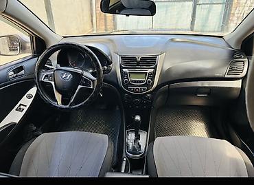 салярий: Hyundai Solaris: 2014 г., 1.4 л, Автомат, Бензин, Седан — 7