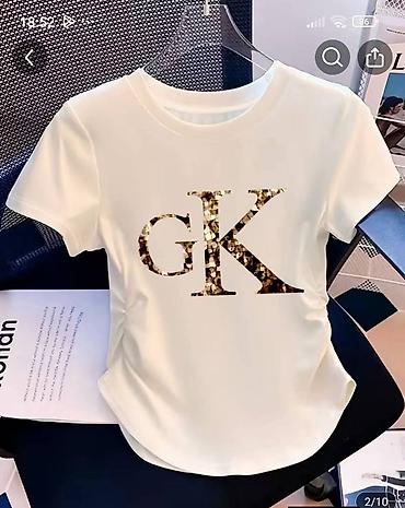 ges torbe: Ženska majica kratkih rukava sa zlatnim “GK” printom - Boja: bela - — 2