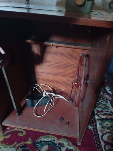 Tikiş maşınları: Tikiş maşını İşlənmiş,Elektromexaniki, 5 saplı, Ünvandan götürmə — 7