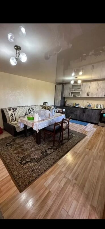 бостери гостевой дом: 65 м², 3 комнаты, Парковка, Сарай, Забор, огорожен