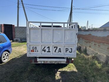 купить трактор мтз 82 бу в москве: Городской малотоннажный грузовик с бортовой/фургонообразной